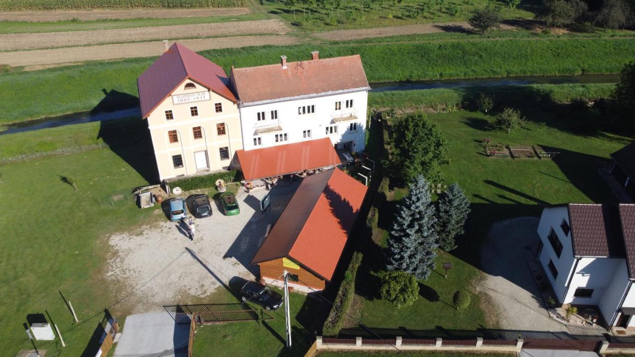 Mill House Apartment And Camping Лютомер Екстер'єр фото