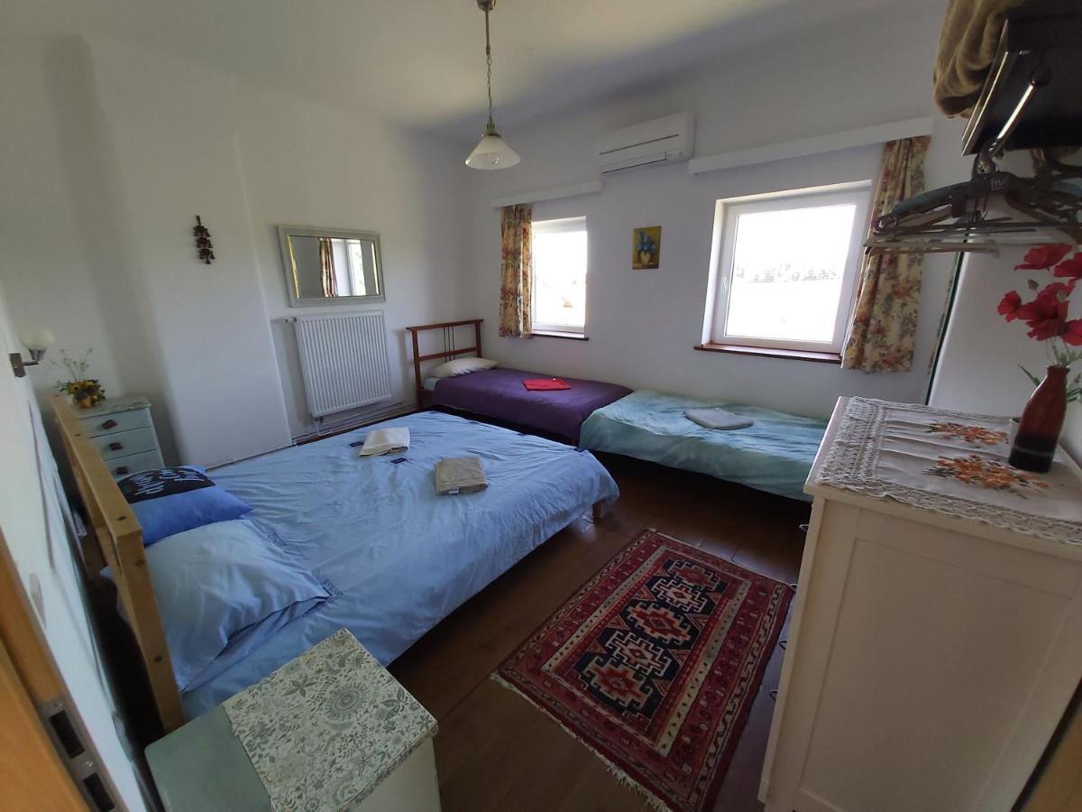 Mill House Apartment And Camping Лютомер Екстер'єр фото
