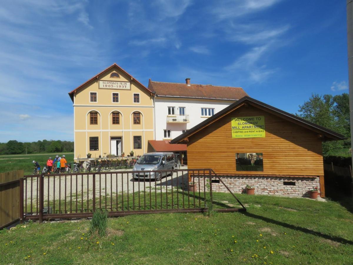 Mill House Apartment And Camping Лютомер Екстер'єр фото